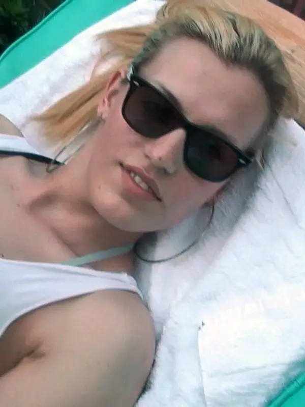 Lilly & 30 geile Sexluder in Berlin Alt-Hohenschönhausen